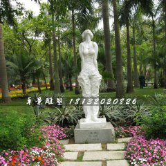 清風(fēng)石雕，公園少女石雕